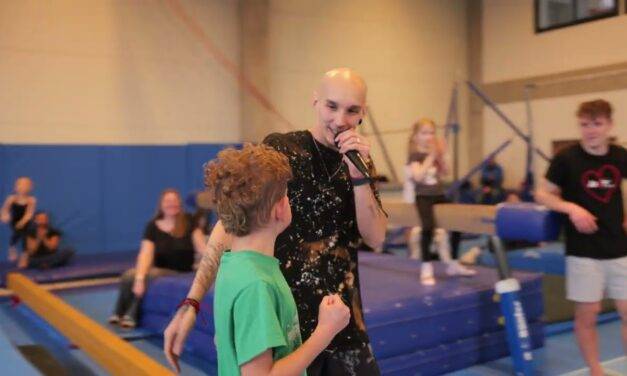 Jojo Gym 10.&nbsp;let Jay Fox